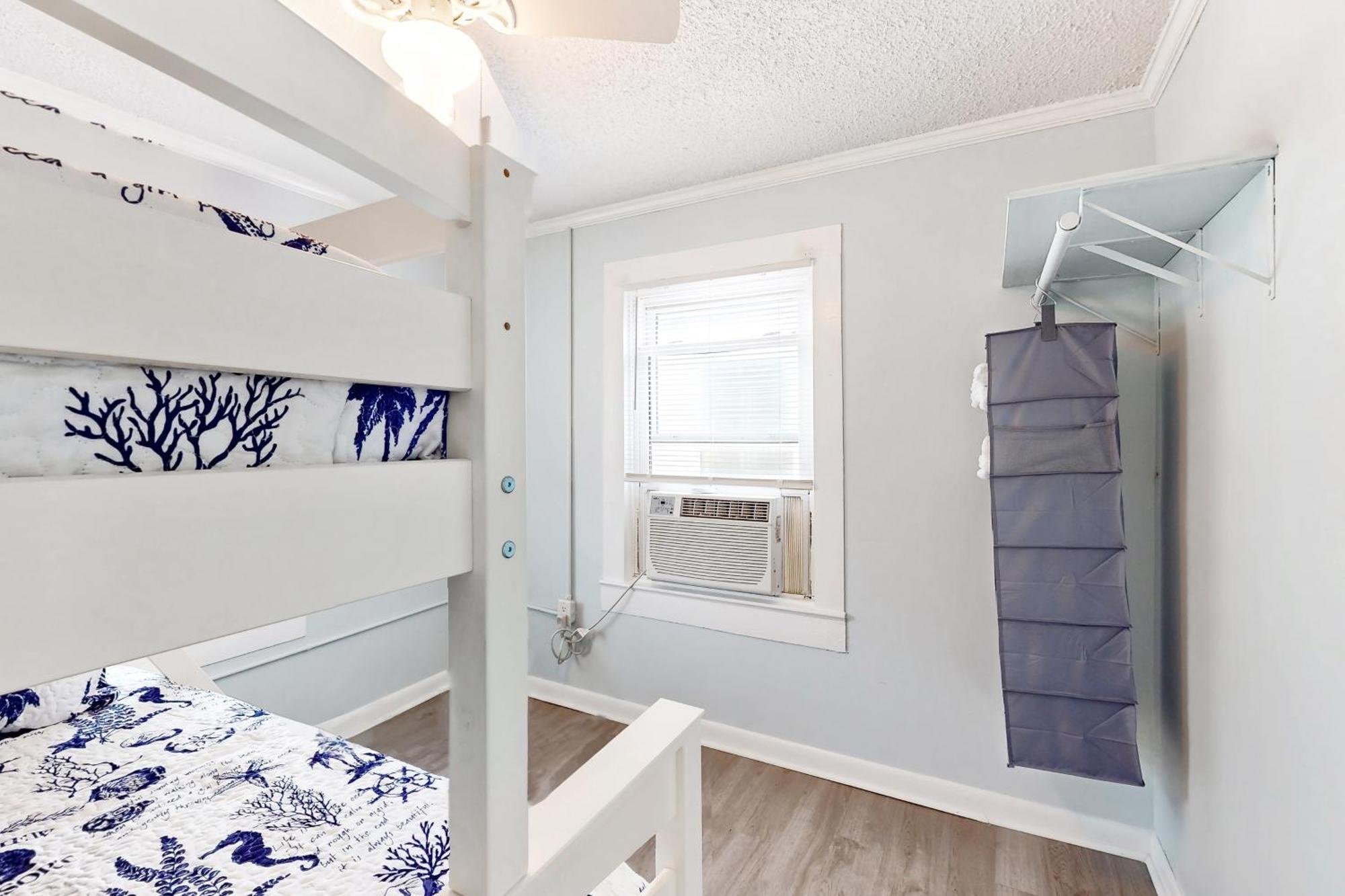 Pier View Cottage Unit 3 Кур-Бич Экстерьер фото